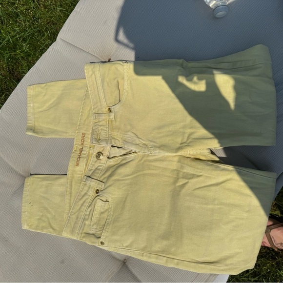 Michael Kors Light Yellow Skinny Jeans - Picture 1 of 4